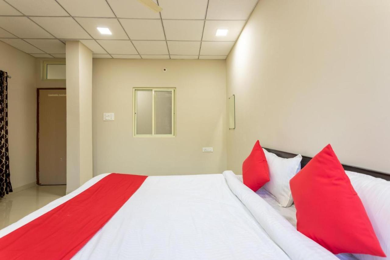 Hotel Jagtara Residency Indore Esterno foto